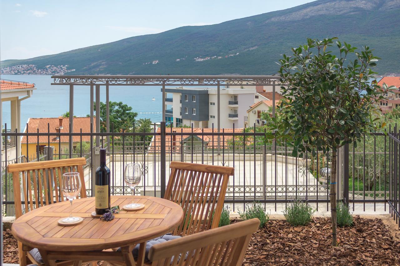 Apartment Soleada Vida Herceg Novi Exterior photo